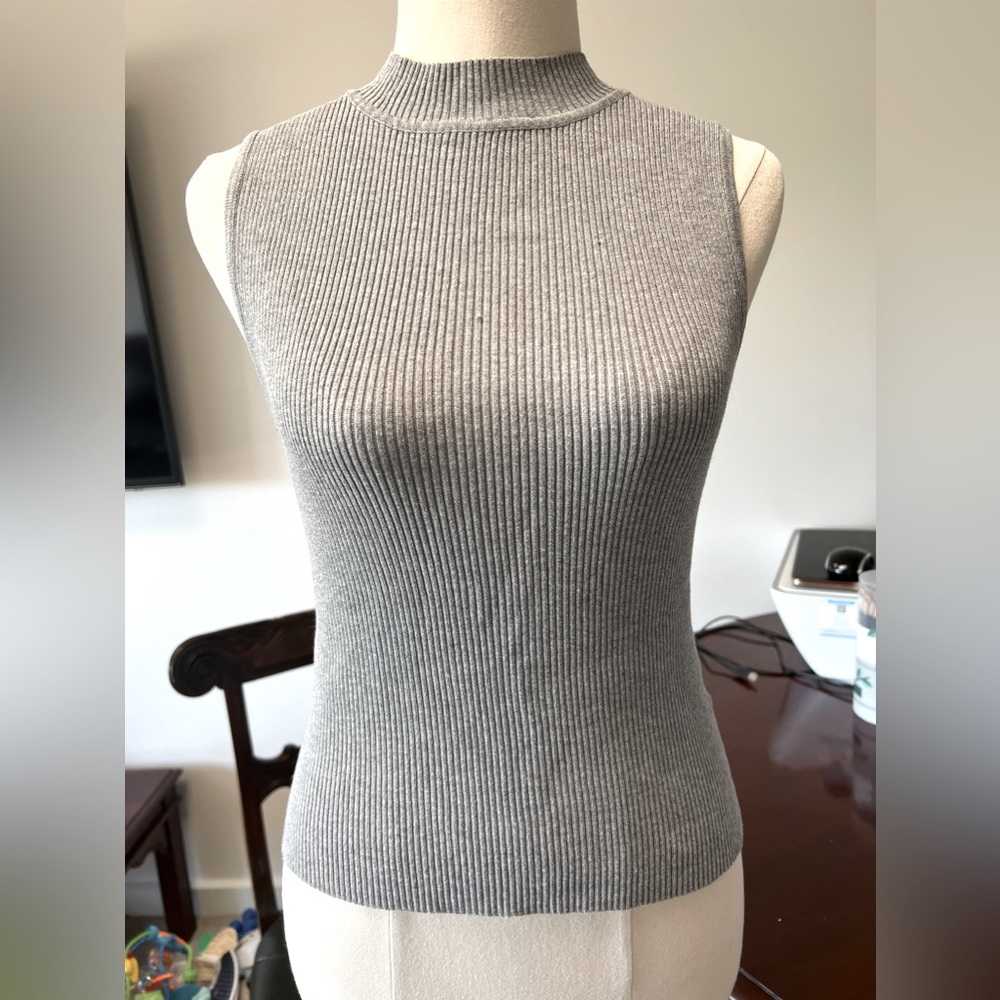 Grey knit high neck top - Picture 1 of 7